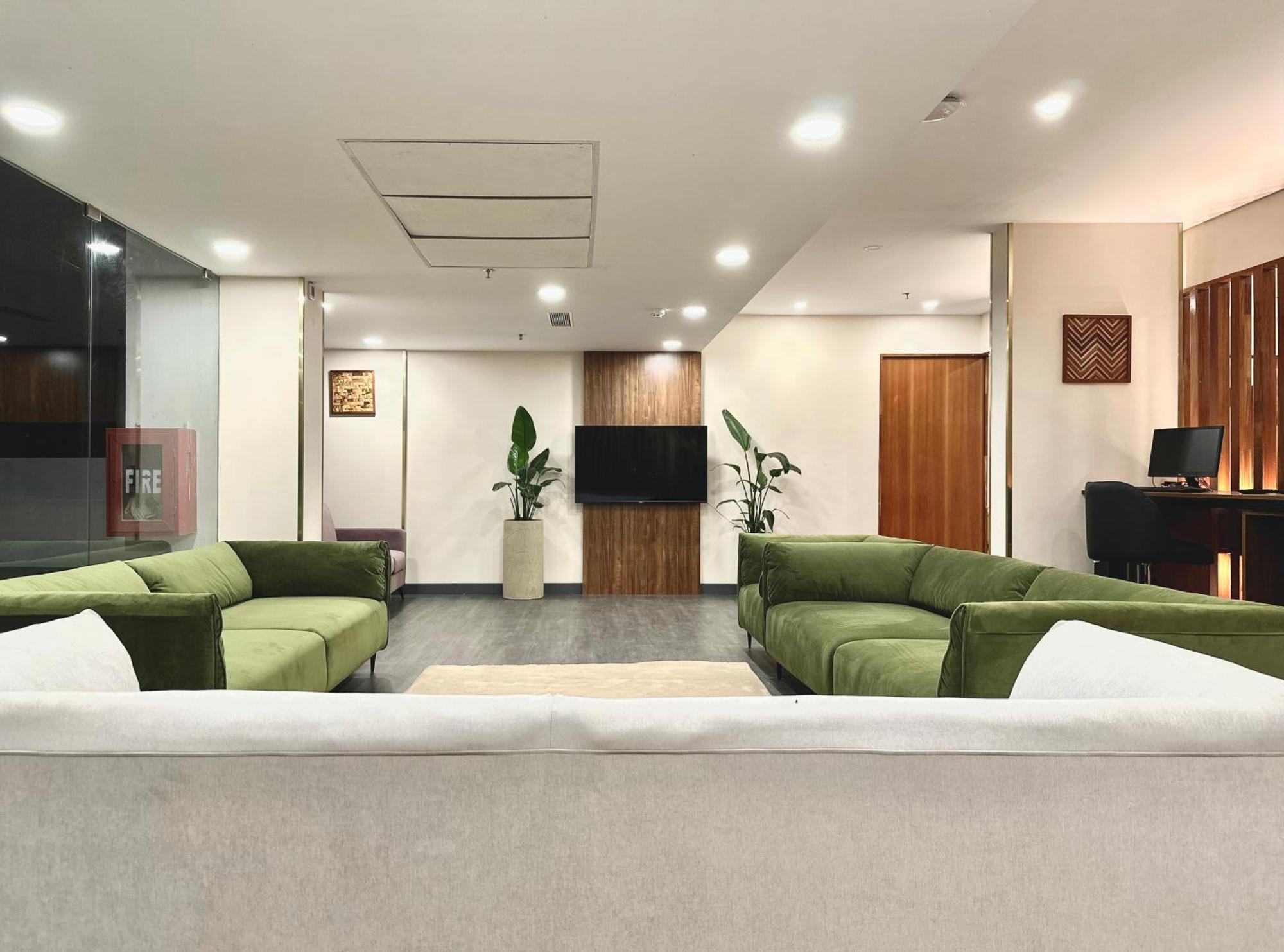 The Habitat Suites Guruvāyūr Exterior foto